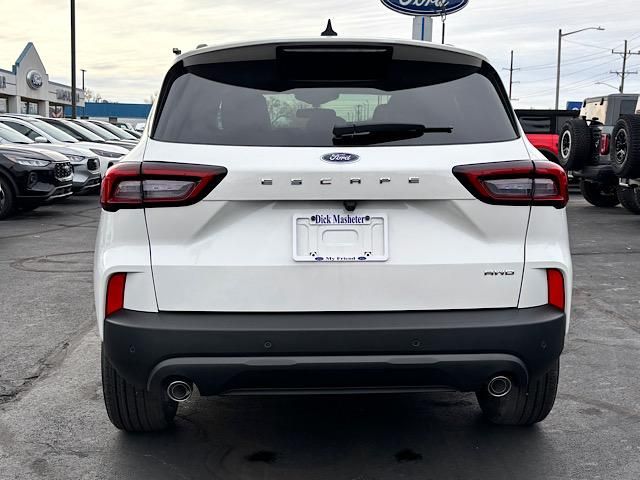 2025 Ford Escape ST-Line Select photo 7