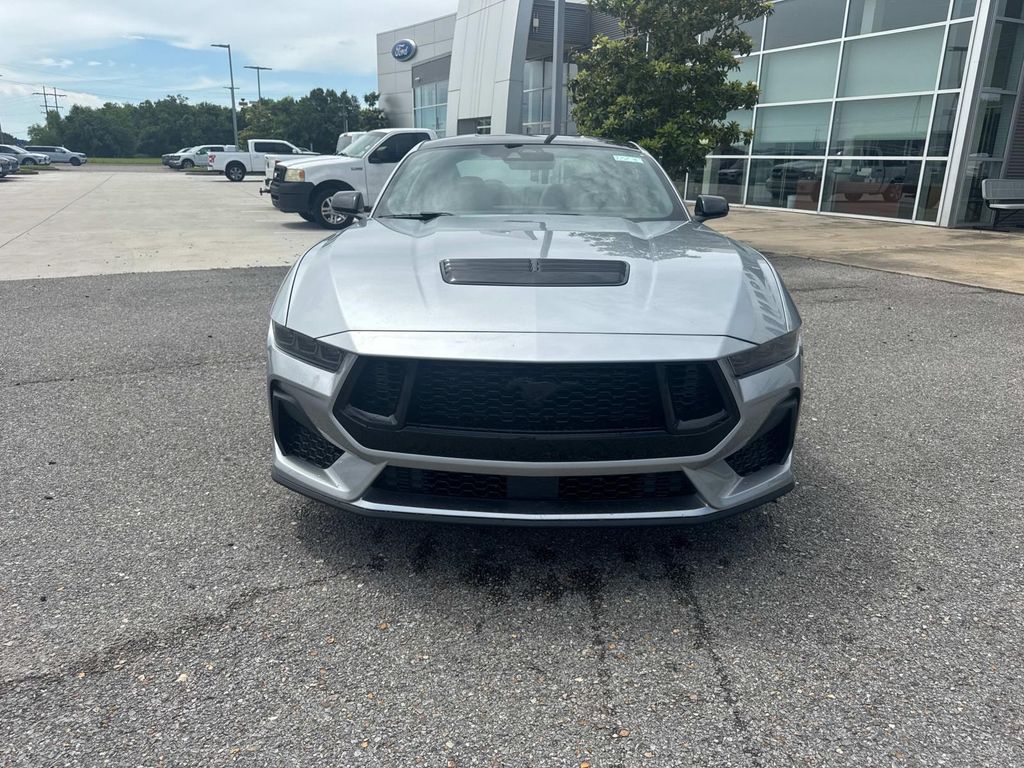 2025 Ford Mustang GT photo 2