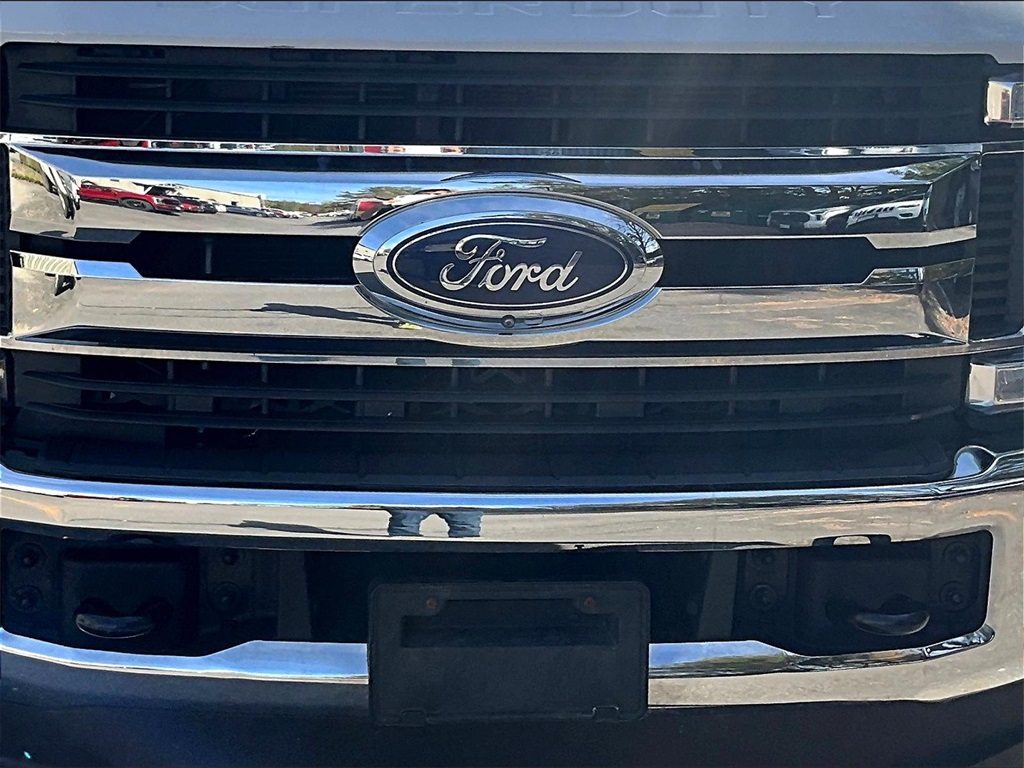 2019 Ford F-350 photo 27
