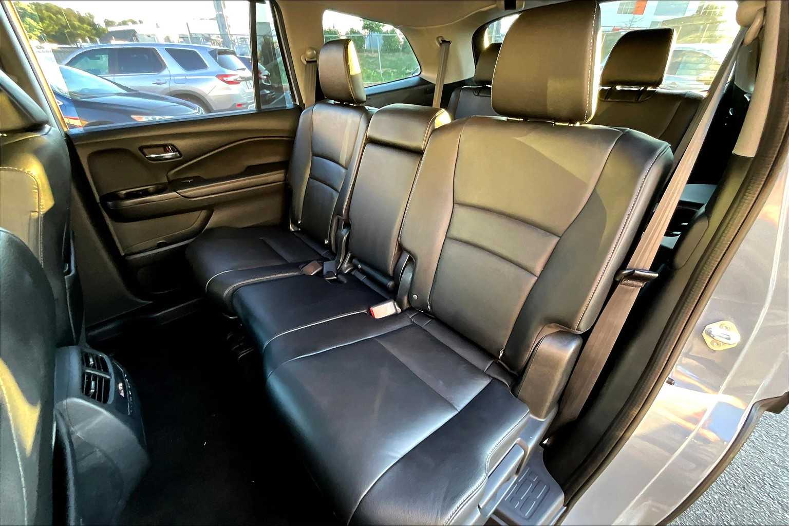 2022 Honda Pilot Special Edition photo 17