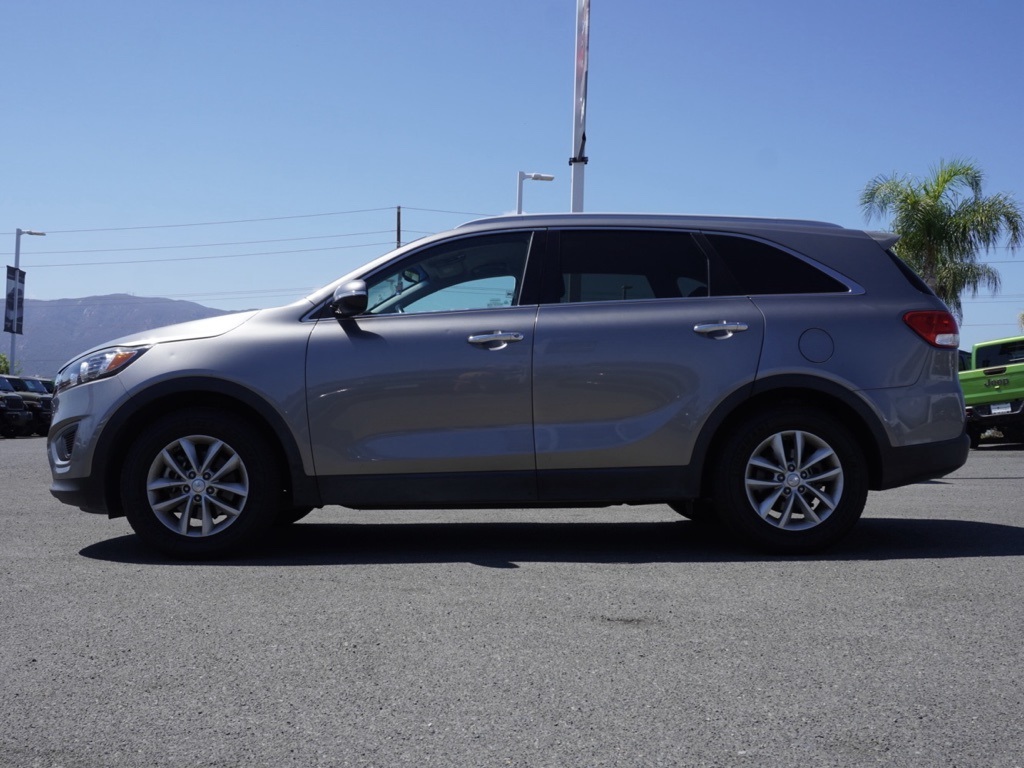 2016 Kia Sorento LX photo 7