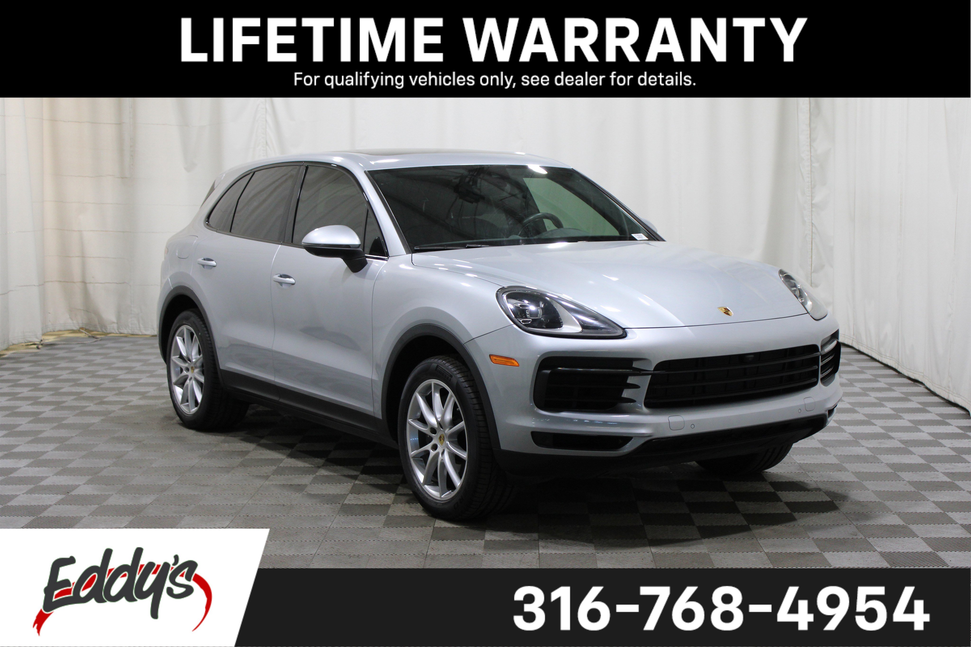 2019 Porsche Cayenne Base's photo