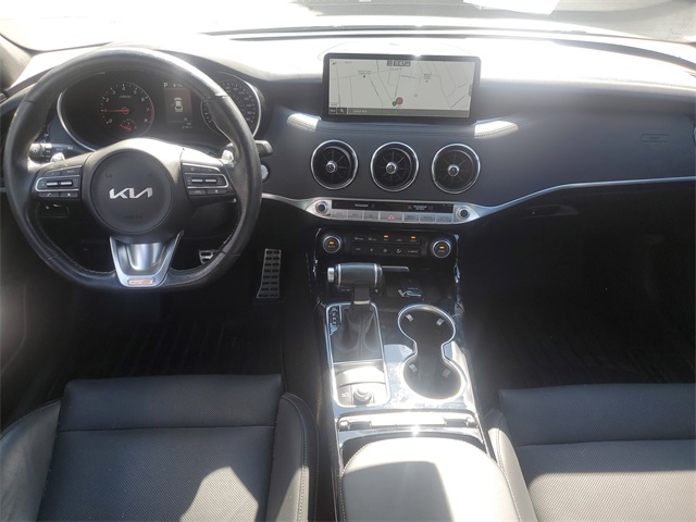 2022 Kia Stinger GT-Line photo 23