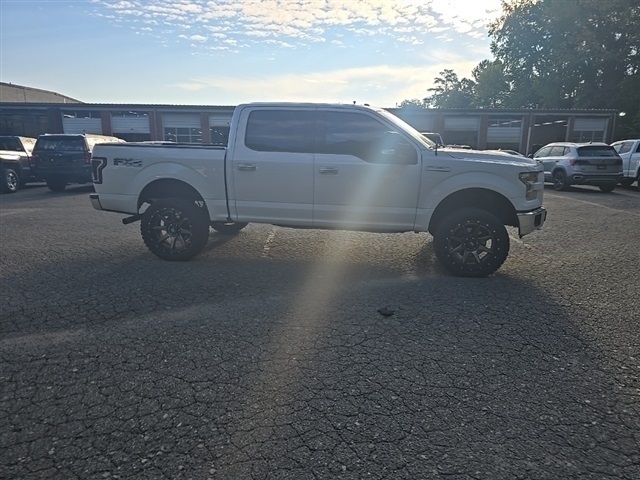 2016 Ford F-150 XLT photo 3