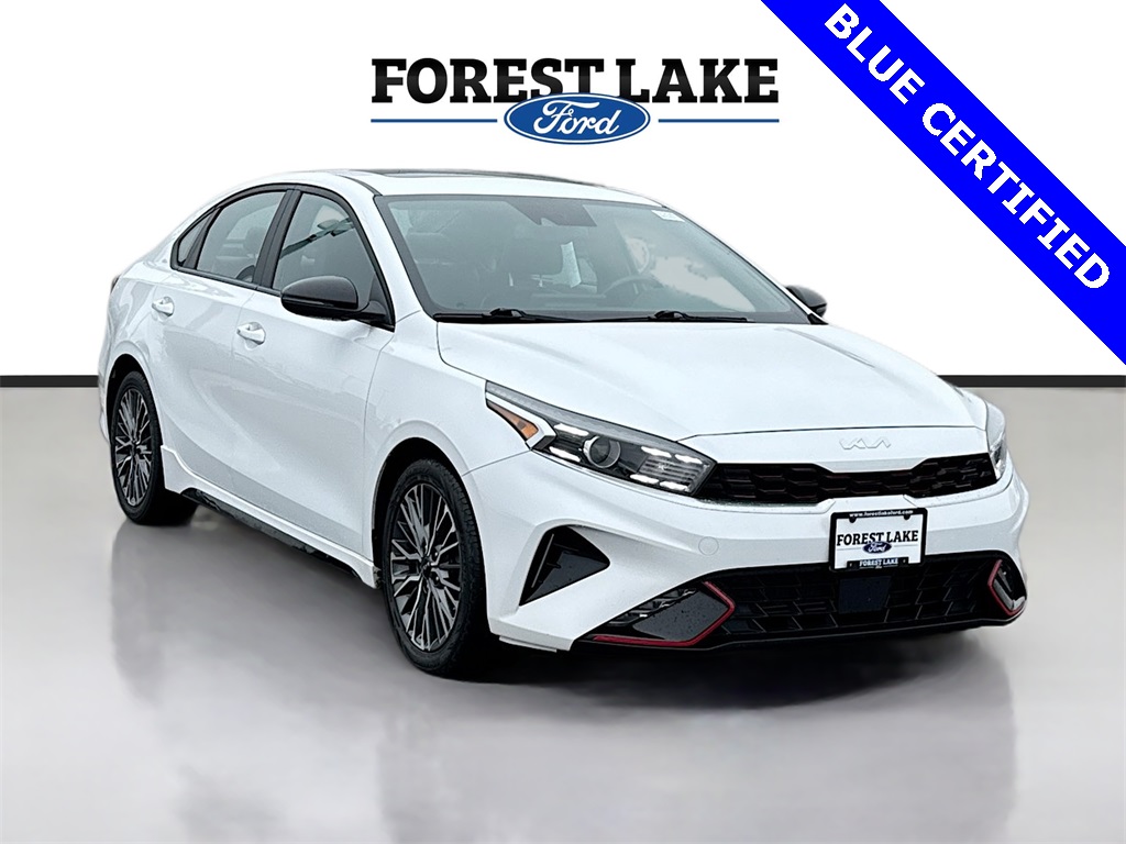 2022 Kia FORTE GT-Line's photo