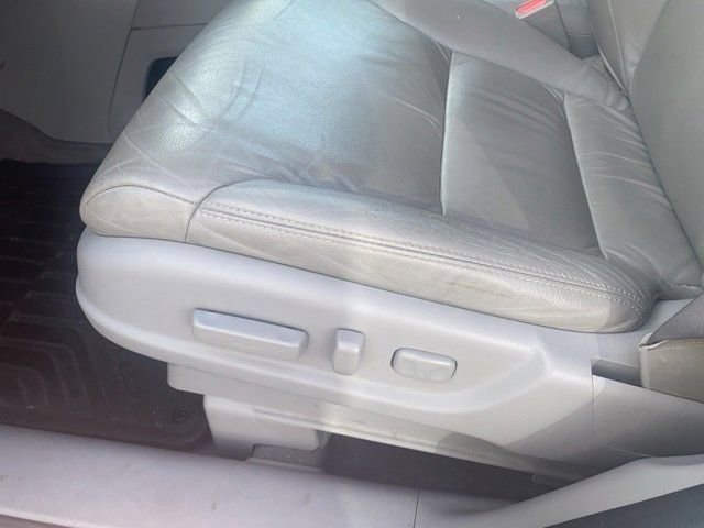 2012 Honda CR-V EX-L photo 6