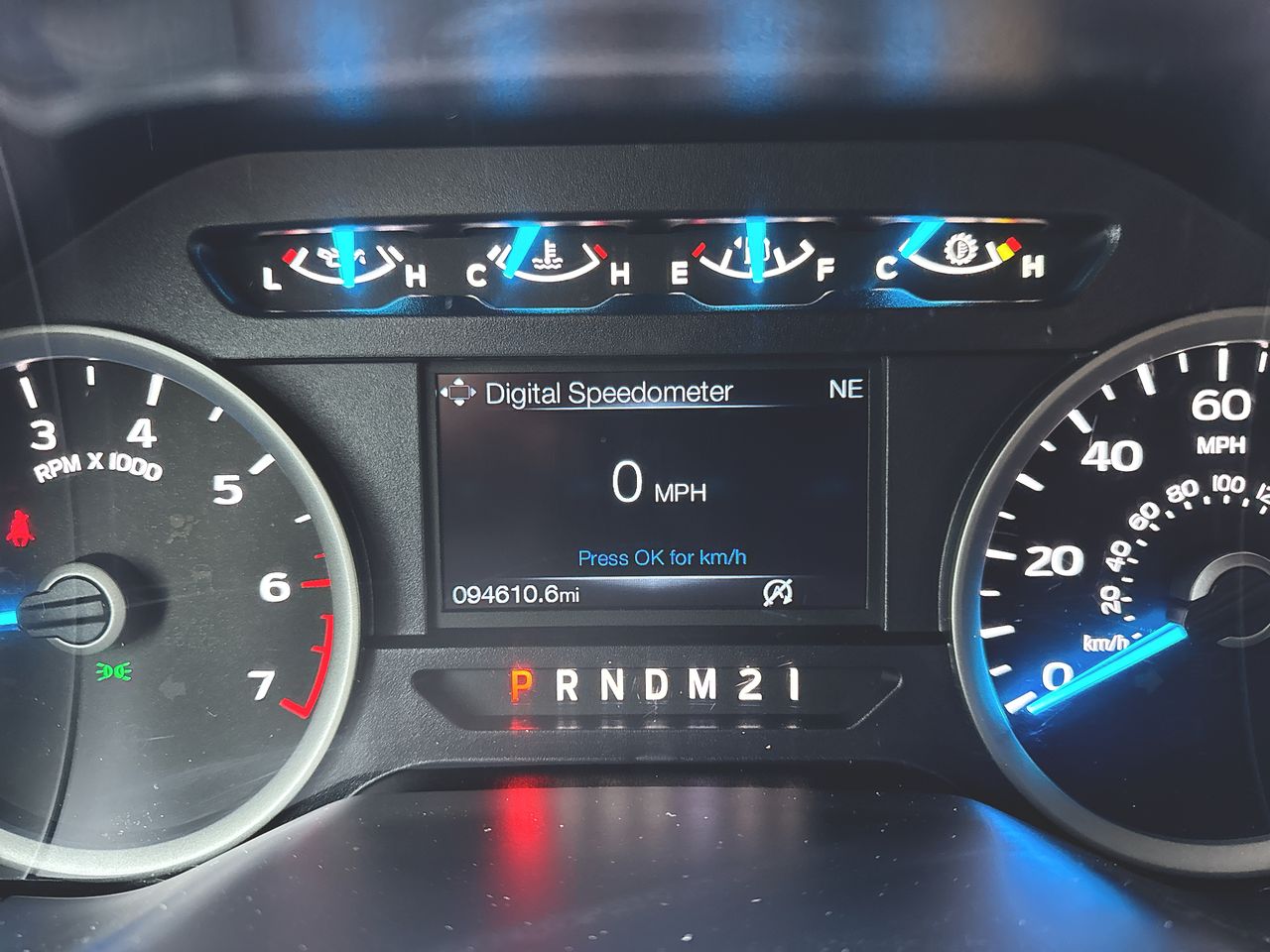 2015 Ford F-150 XLT photo 3