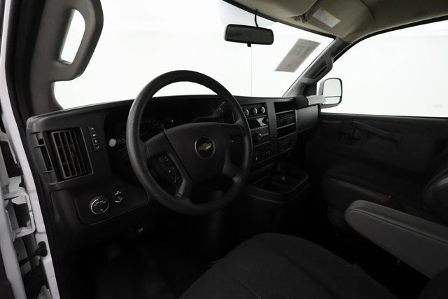2023 Chevrolet Express 2500 Cargo photo 9