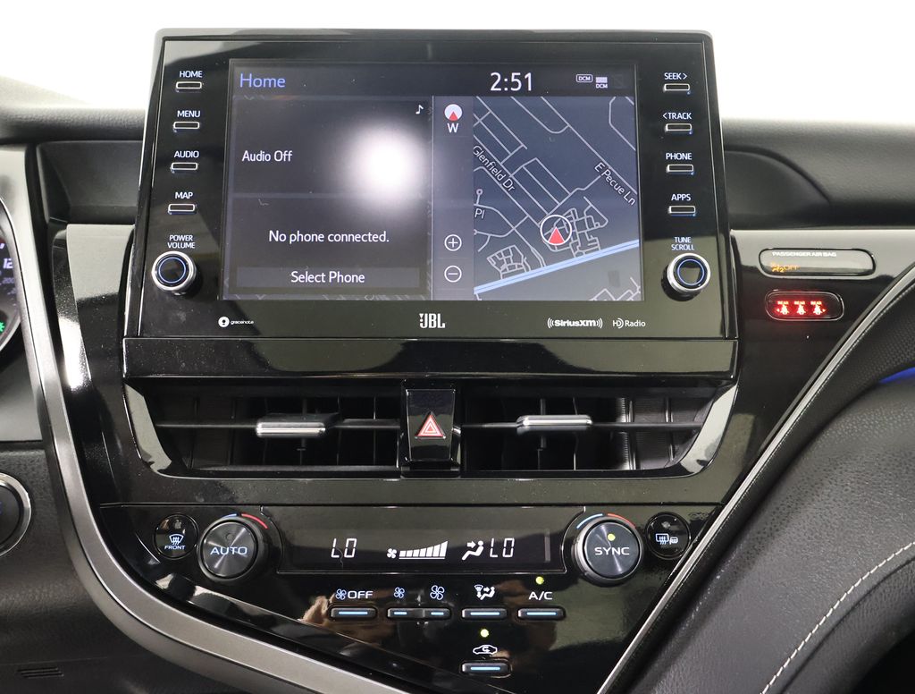 2022 Toyota Camry XSE photo 11