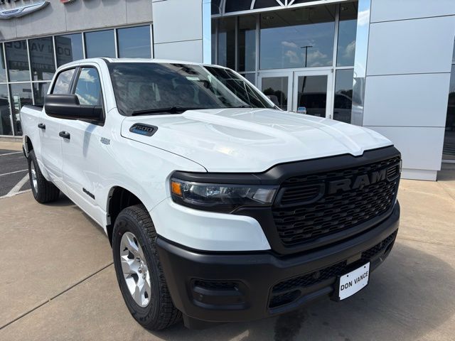 2025 Ram 1500 Tradesman photo 4