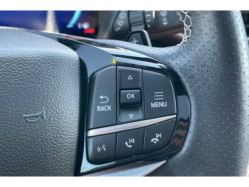 2023 Ford Explorer ST photo 39
