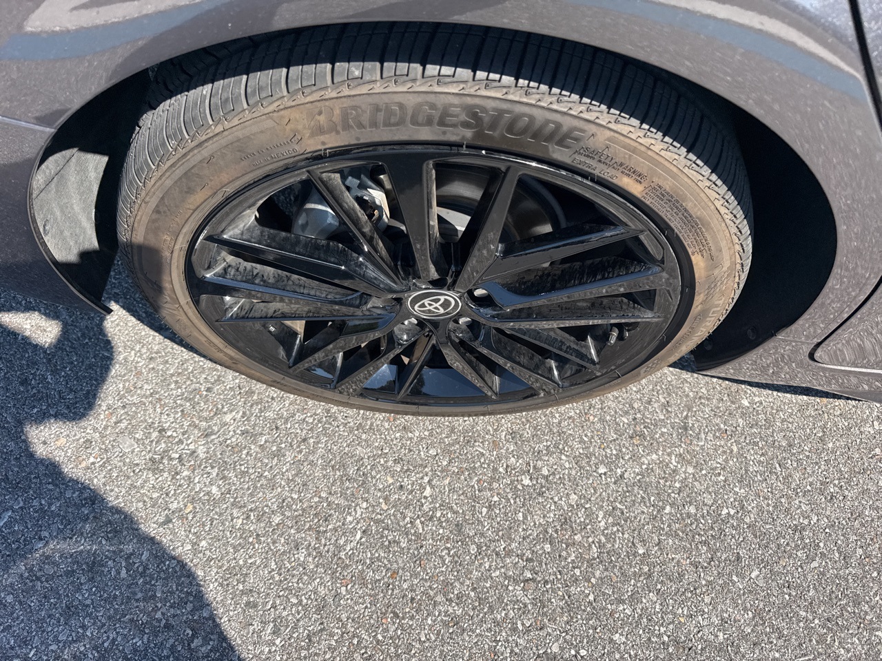 2022 Toyota Camry Hybrid XSE photo 7