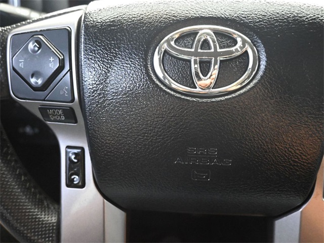 2022 Toyota Tacoma SR5 Double Cab photo 13