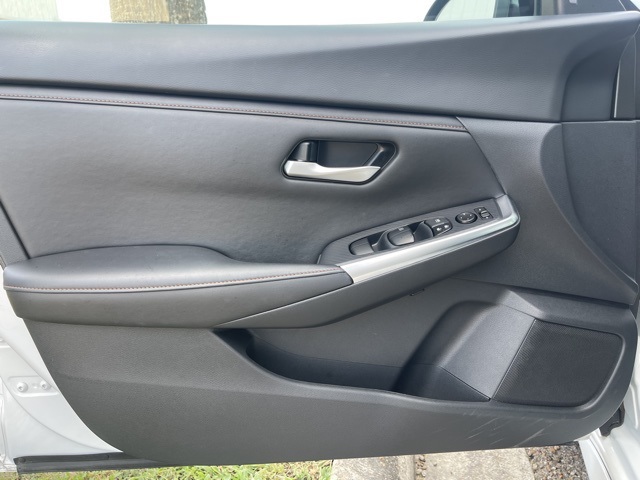 2023 Nissan Sentra SR photo 25