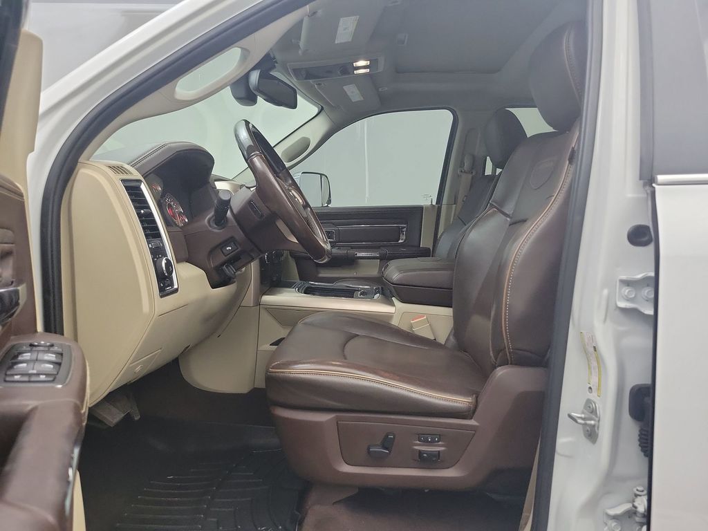2018 Ram 2500 Longhorn photo 4