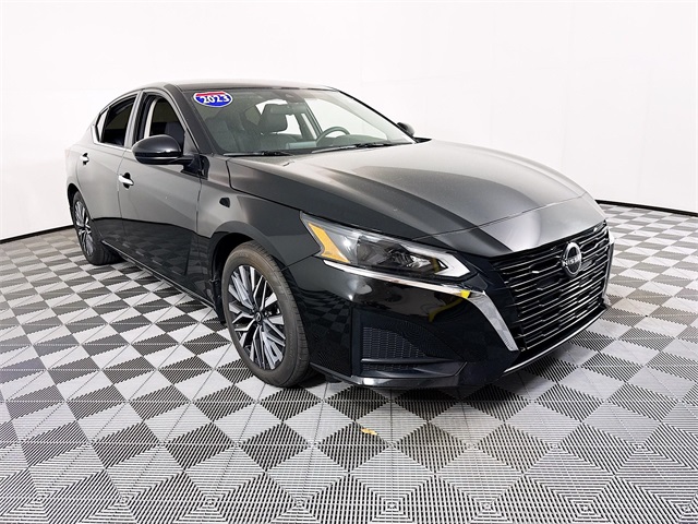 2023 Nissan Altima SV