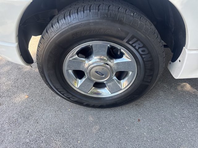 2005 Ford Explorer Sport Trac XLT photo 14