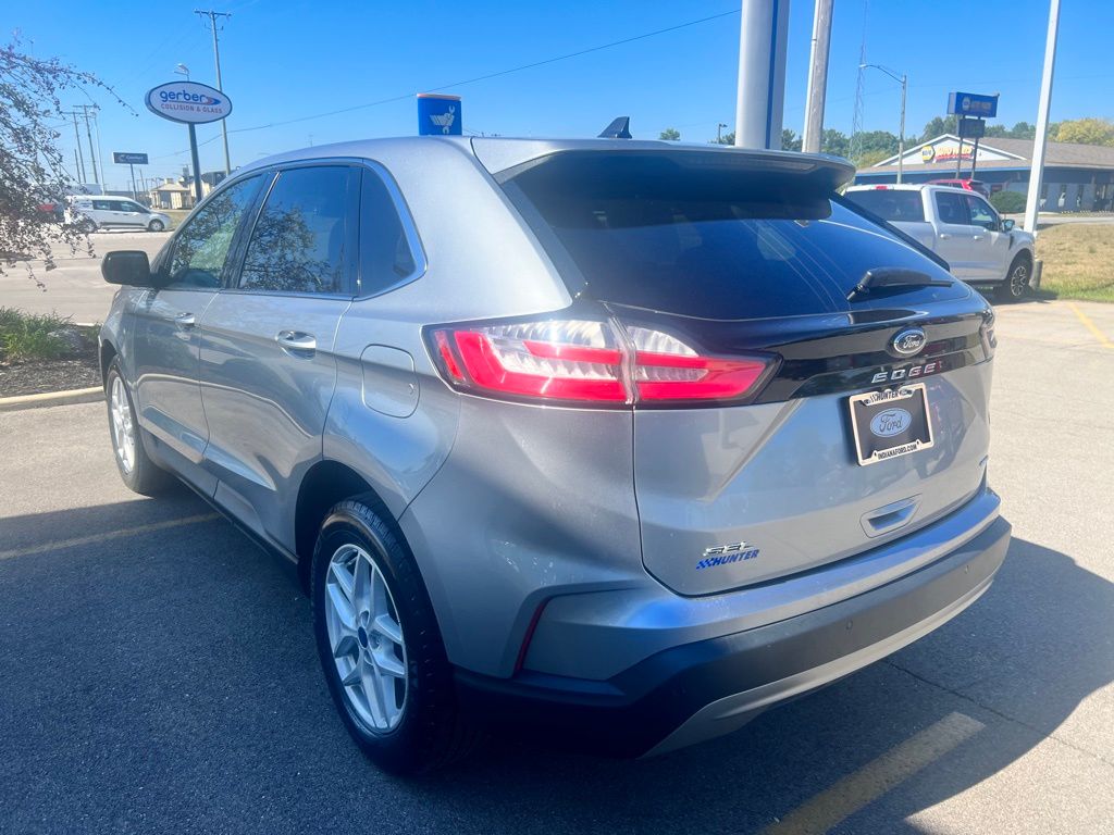 2022 Ford Edge SEL photo 37