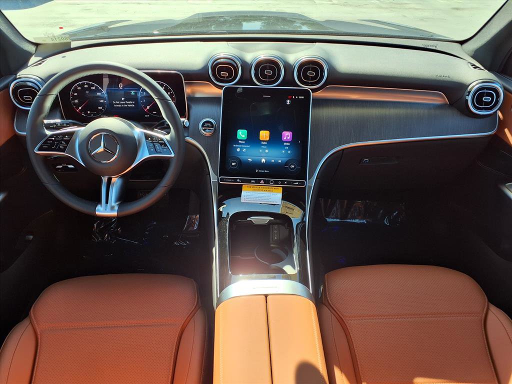 2026 Mercedes Benz GLC 300 photo 4