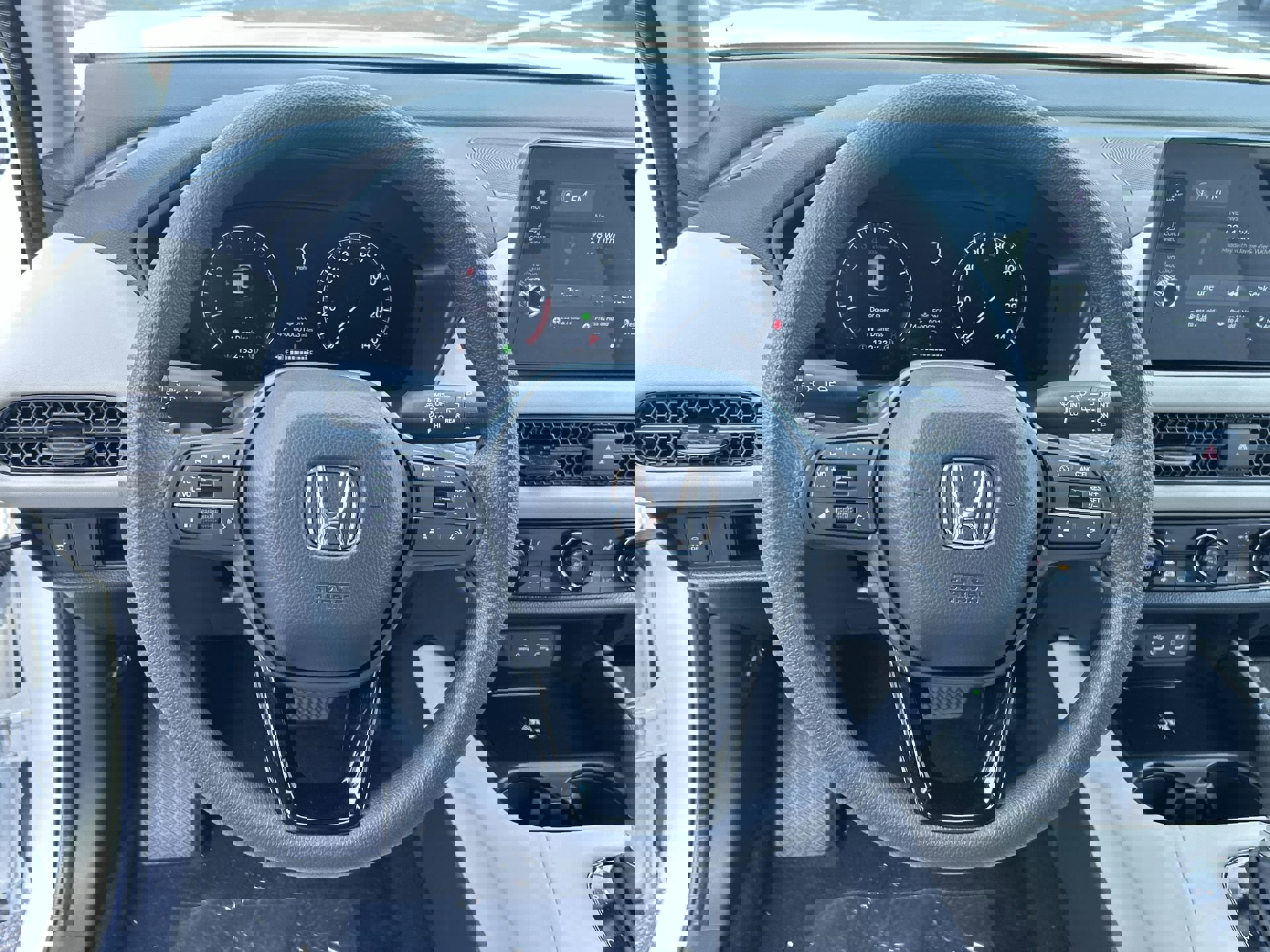 2026 Honda HR-V LX photo 11