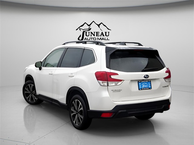 2024 Subaru Forester Limited photo 2