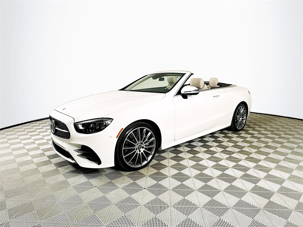 2021 Mercedes Benz E 450 photo 3