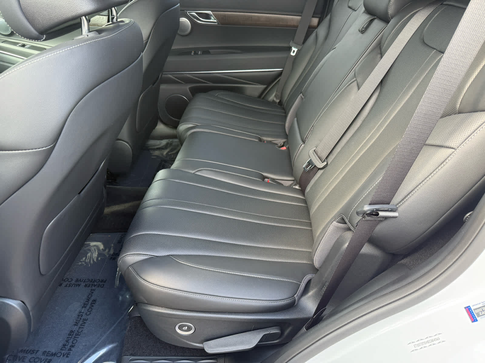 2025 Genesis GV80 2.5T Advanced photo 11