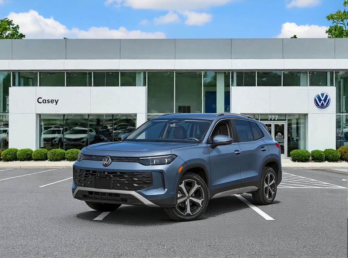 2026 Volkswagen Tiguan SE's photo