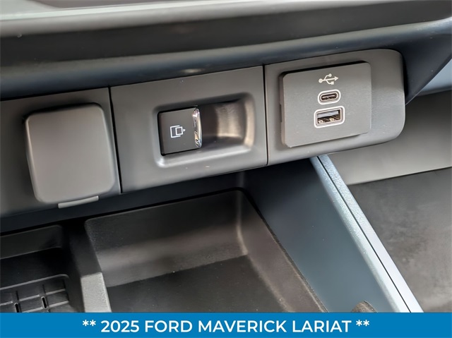 2025 Ford Maverick Lariat photo 23