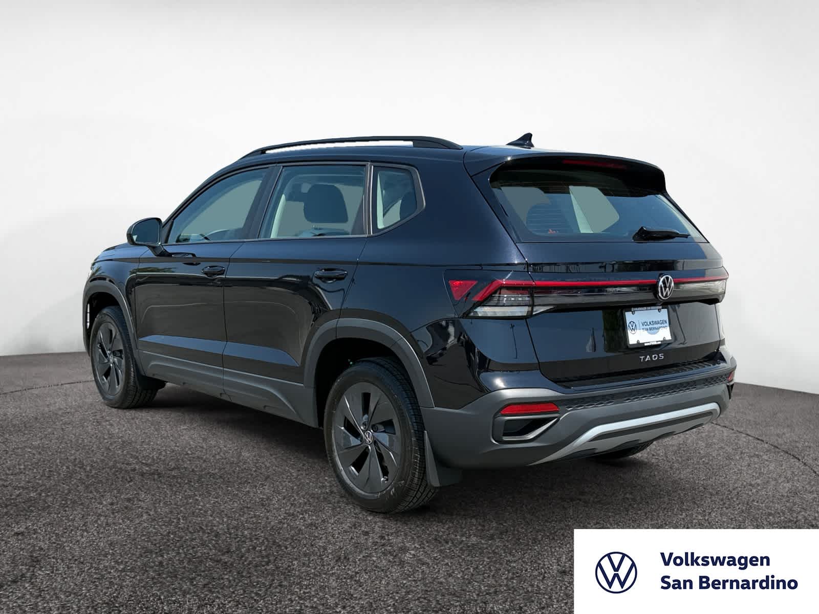 2025 Volkswagen Taos S photo 3