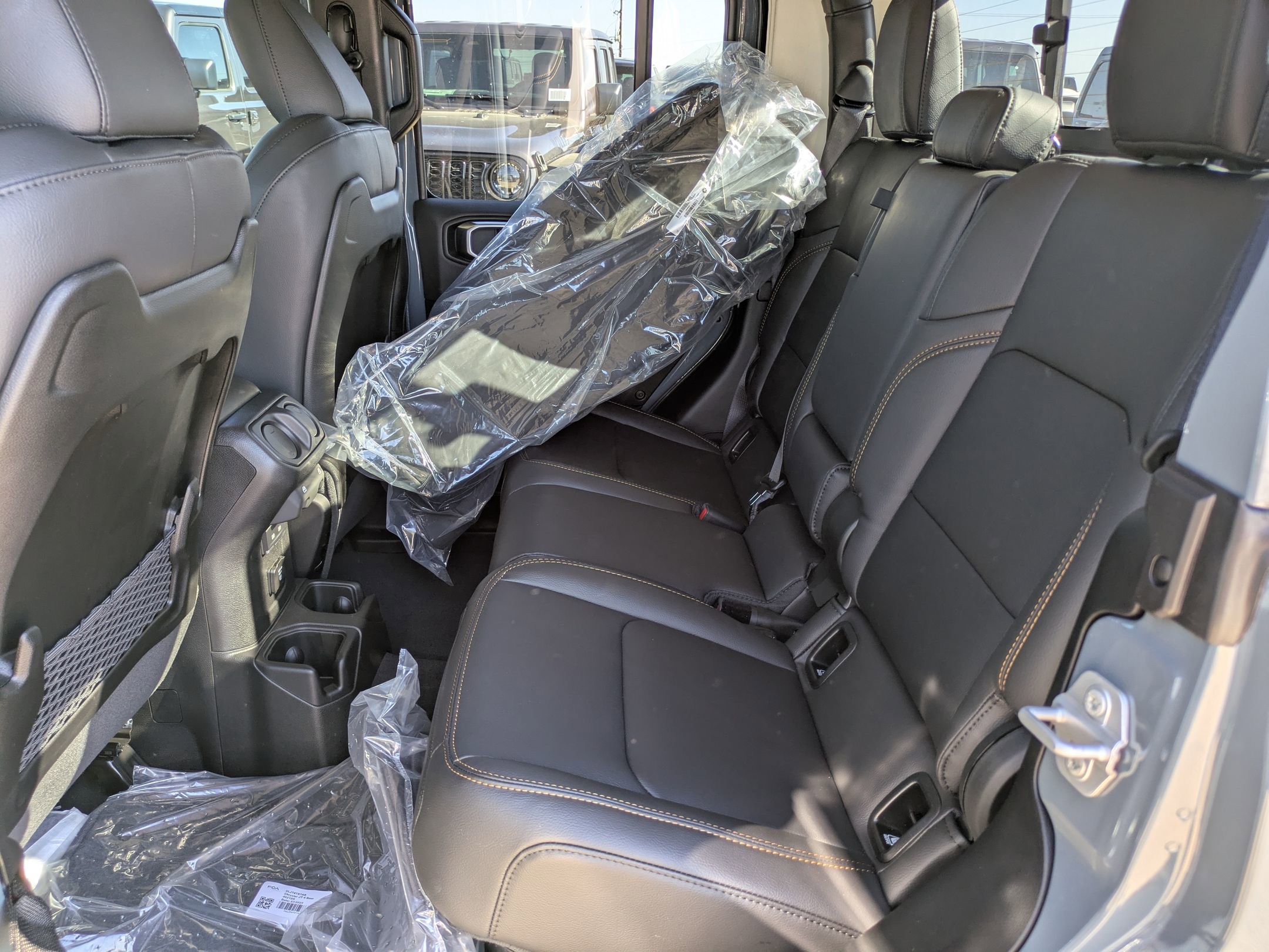 2025 Jeep Gladiator Sport photo 12
