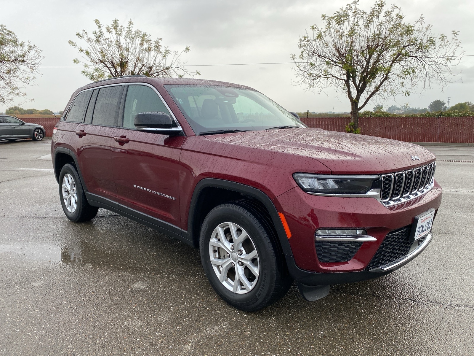 2023 Jeep Grand Cherokee Limited photo 3