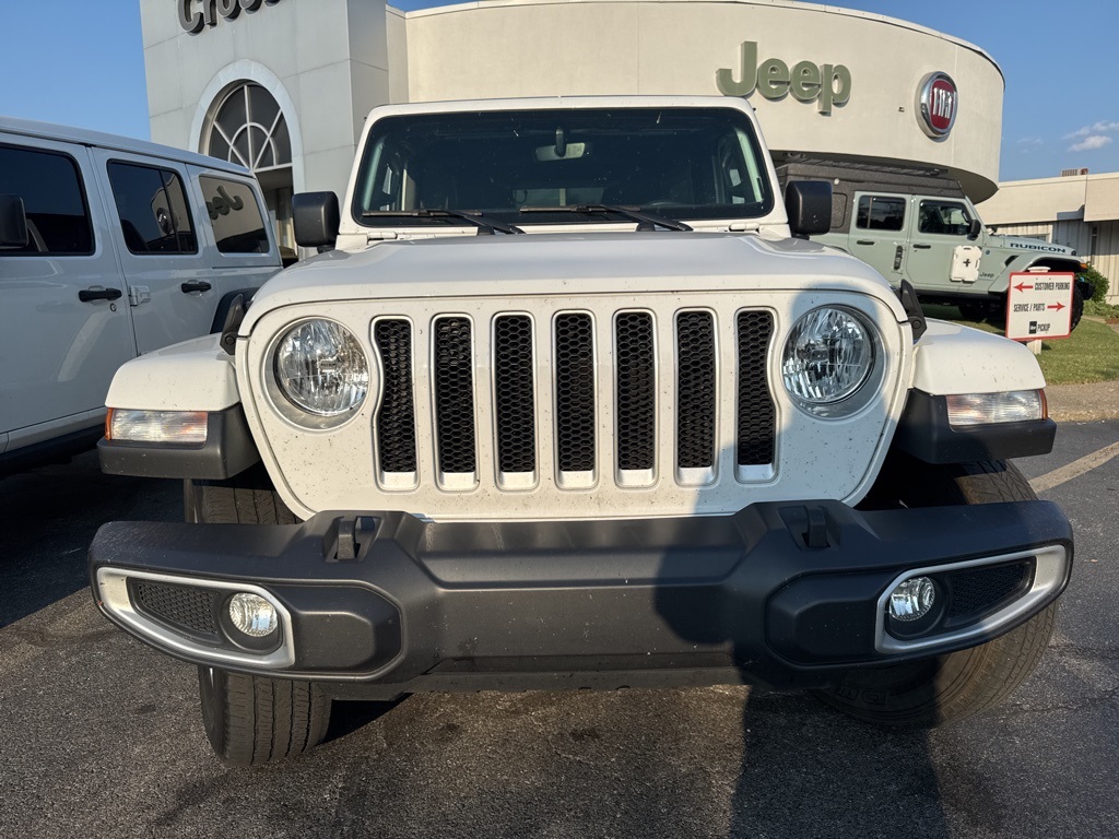 2022 Jeep Wrangler Unlimited Sahara photo 7