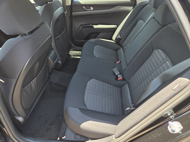 2026 Kia K5 LXS photo 7