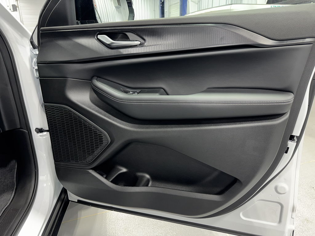 2025 Jeep Grand Cherokee Altitude X photo 20