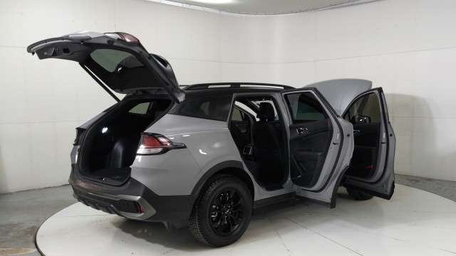 Used 2024 Wolf Gray/Ebony Black Roof Kia X-Pro image 12