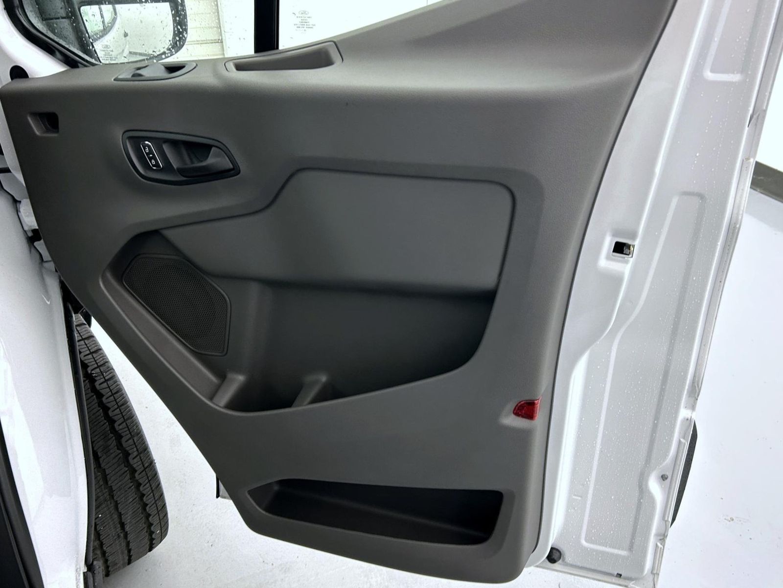 2025 Ford Transit photo 13
