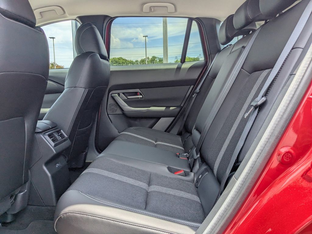 2025 Mazda CX-50 Preferred photo 12