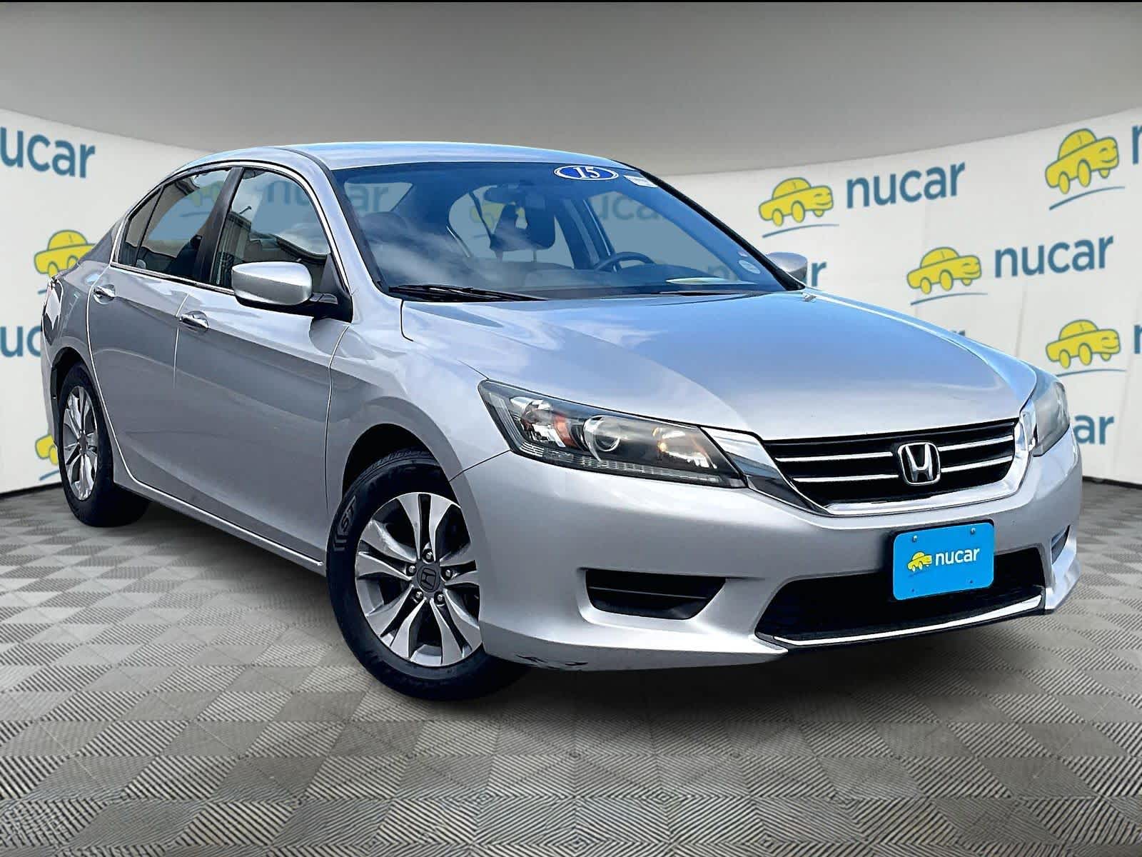 2015 Honda Accord LX's photo