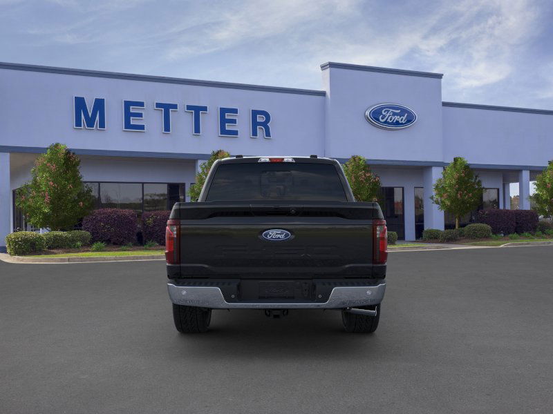 2025 Ford F-150 XLT photo 4
