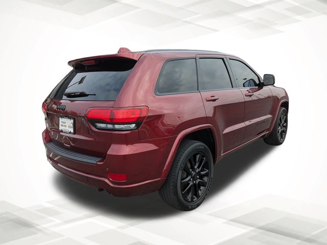 2019 Jeep Grand Cherokee Altitude photo 3