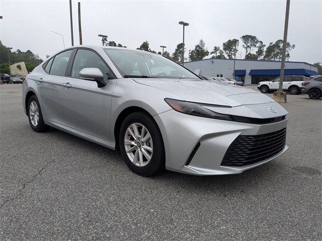 2025 Toyota Camry Base photo 2