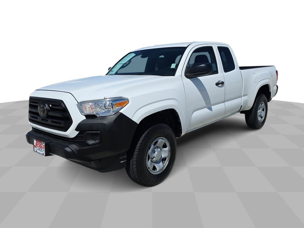 2018 Toyota Tacoma SR photo 4