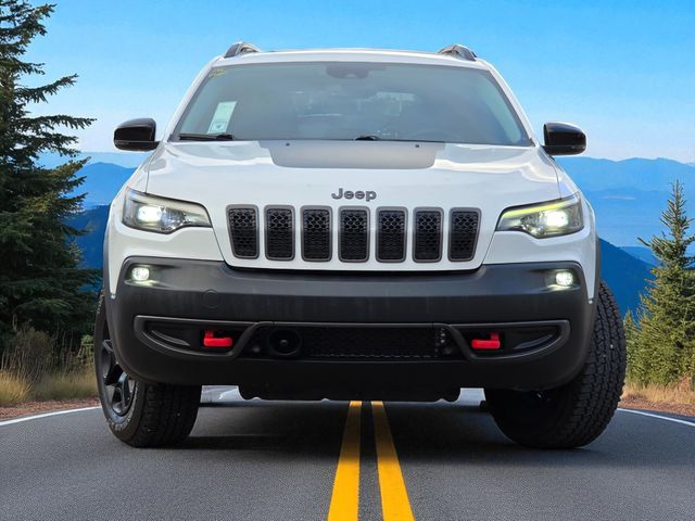 2022 Jeep Cherokee Trailhawk photo 2