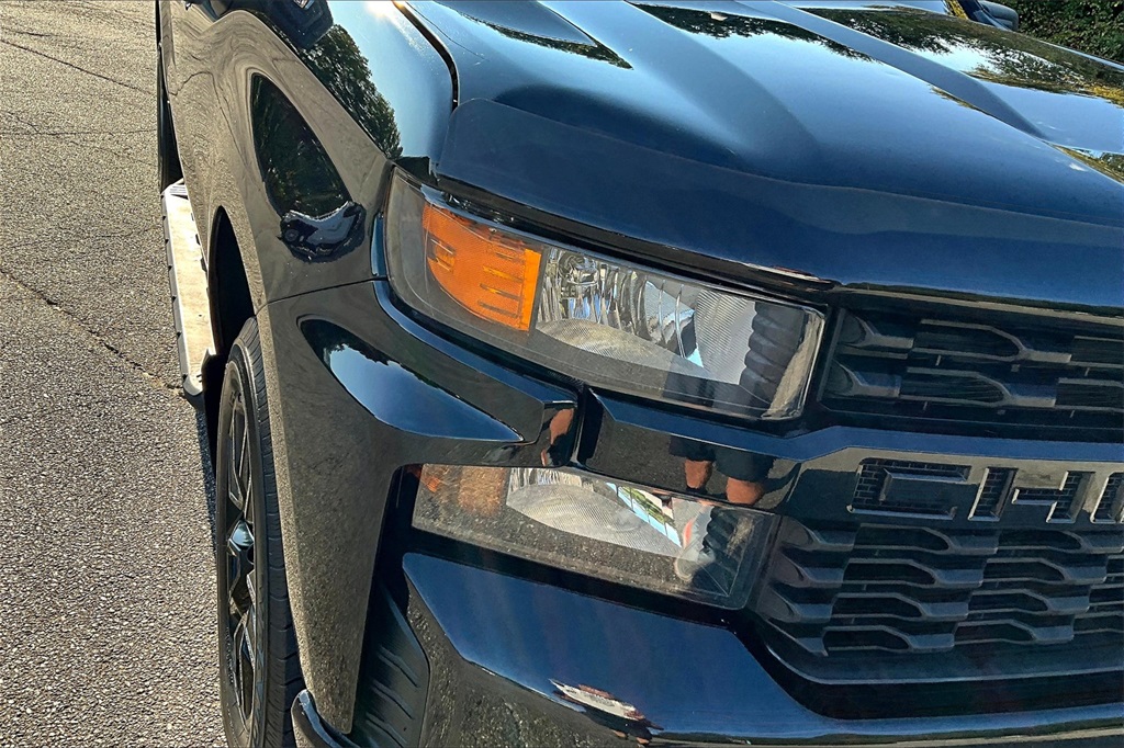 2020 Chevrolet Silverado 1500 Custom photo 27