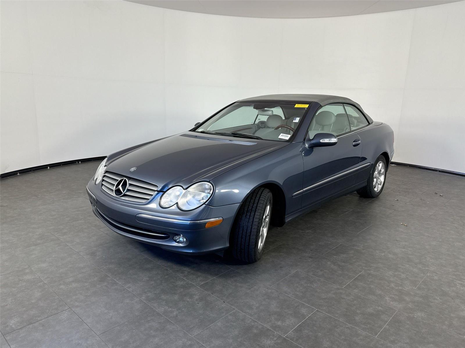 2004 Mercedes Benz CLK Cabriolet photo 2