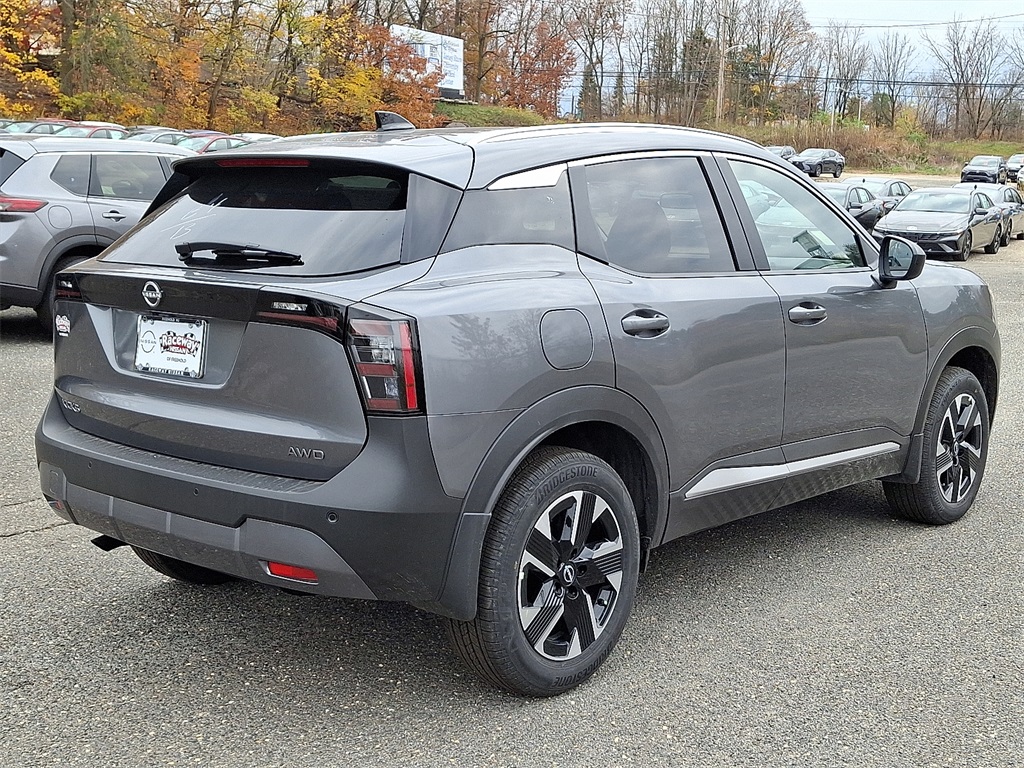 2026 Nissan Kicks SV photo 3