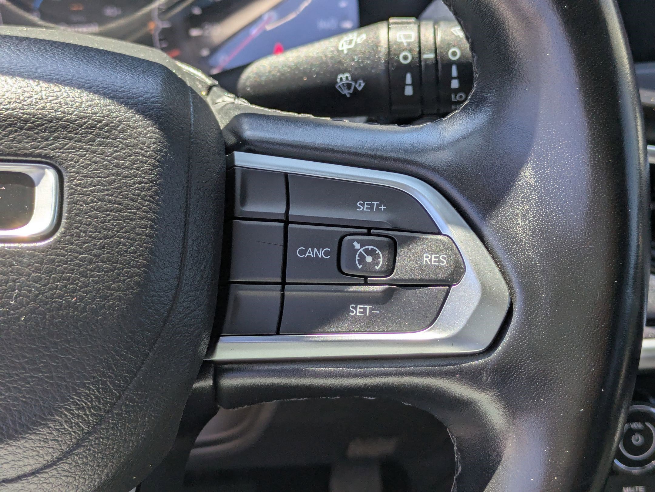 2022 Jeep Compass Latitude Lux photo 17