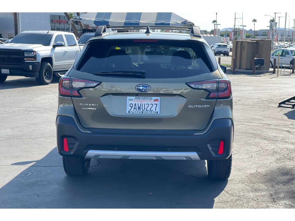 2022 Subaru Outback Limited photo 4
