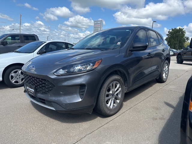 2022 Ford Escape S photo 2